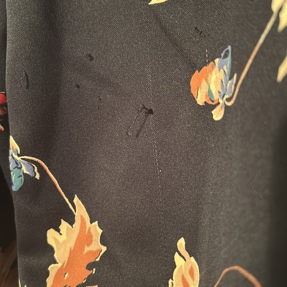 Gorgeous Chaps XS bomber jacket - black with abstract flowers 🌺 - Picture 3 of 7